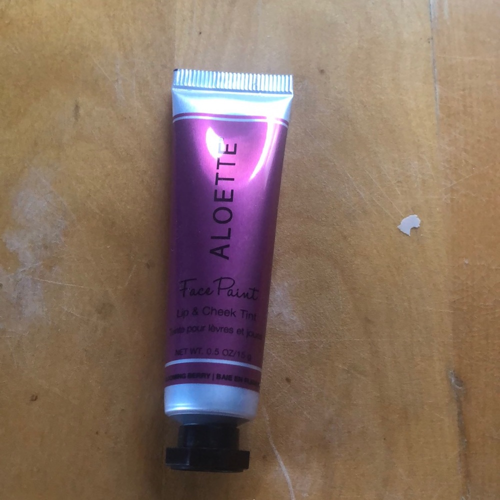 Alloette face paint